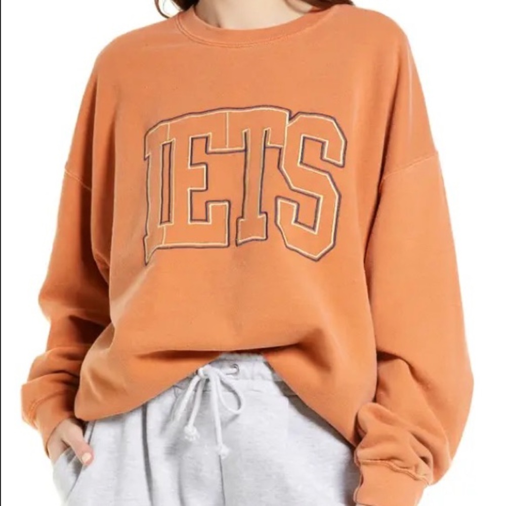 Distressed vintage JETS crewneck- out of stock online!